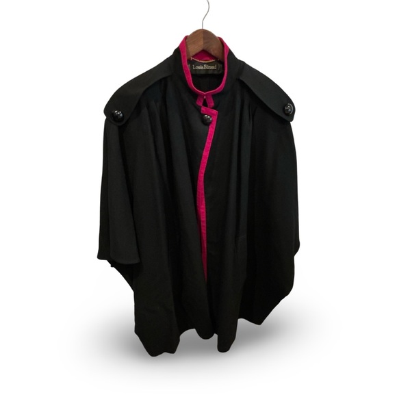 Louis Feraud Elegant Black Cape with Vibrant Pink Accent - Picture 2 of 15
